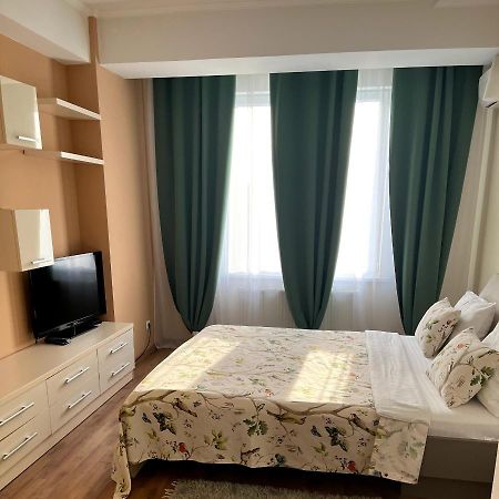 Stefan cel Mare 1 studio Chişinău Esterno foto